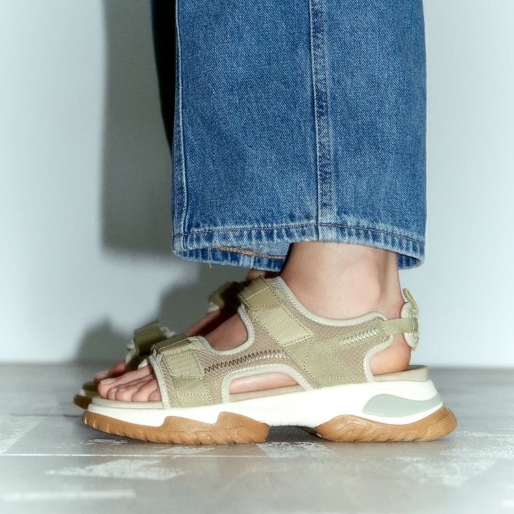ZARA SPORT SANDALS - Picture 9 of 10